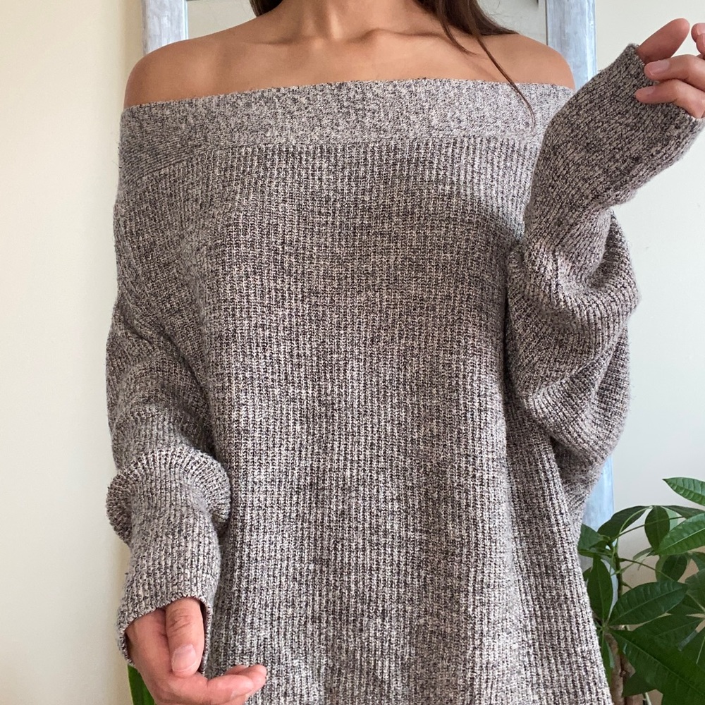 XS Free People Off the Shoulder Sweater